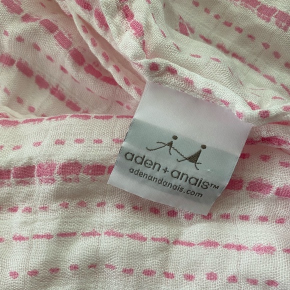 Aden & Anais Muslin Swaddle Blanket - Picture 3 of 8